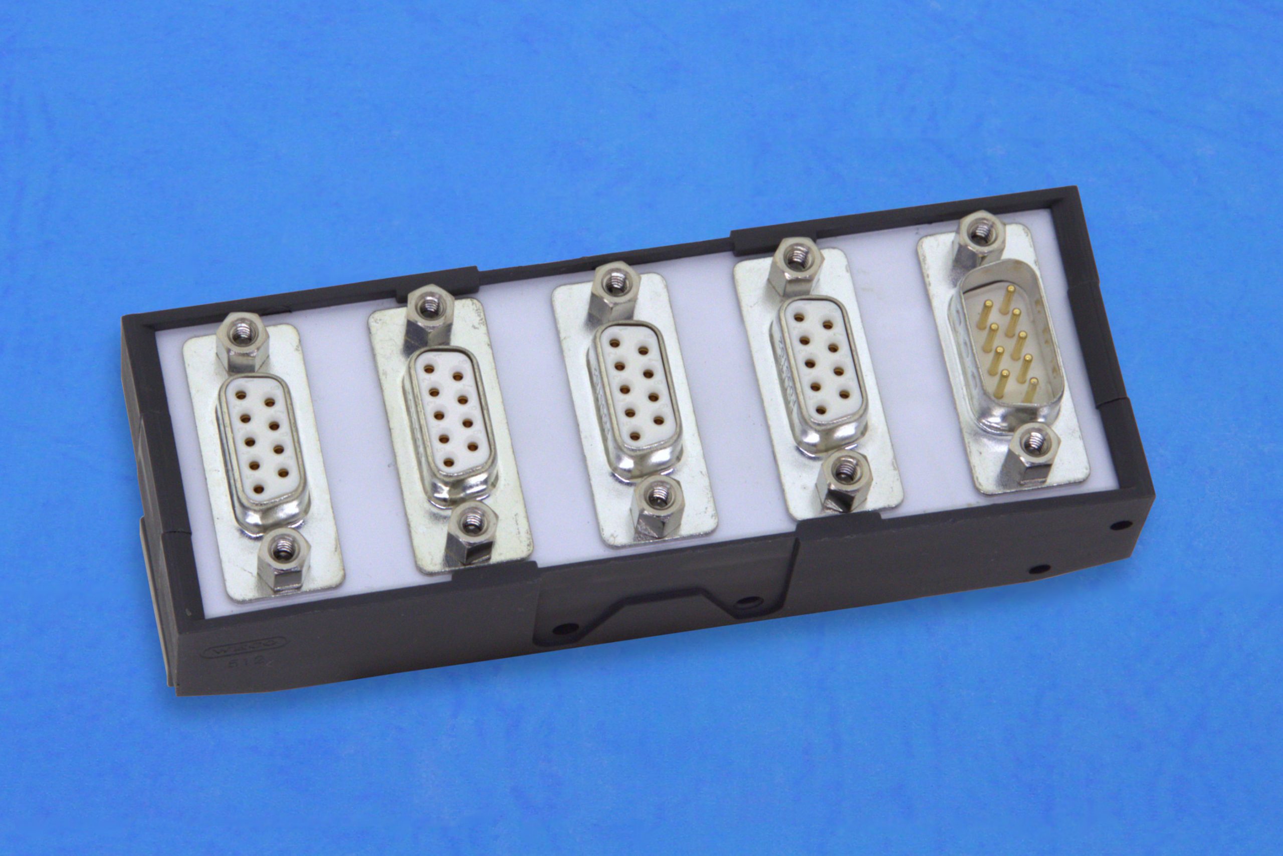 CAN T Connectors - EMS Dr. Thomas Wünsche